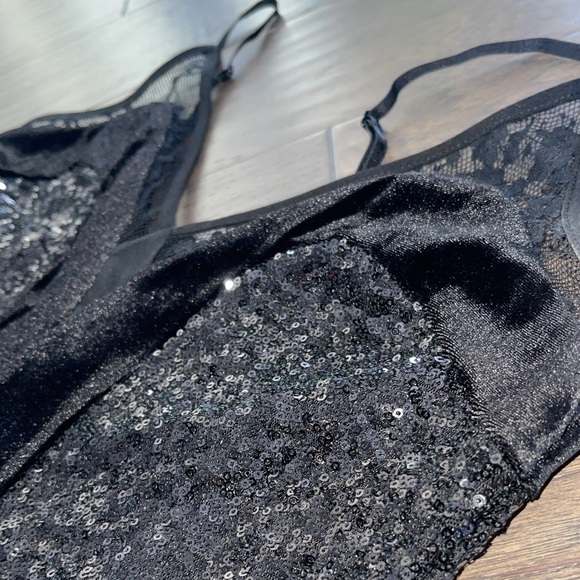 French Connection Sequin Dress - Picture 3 of 4